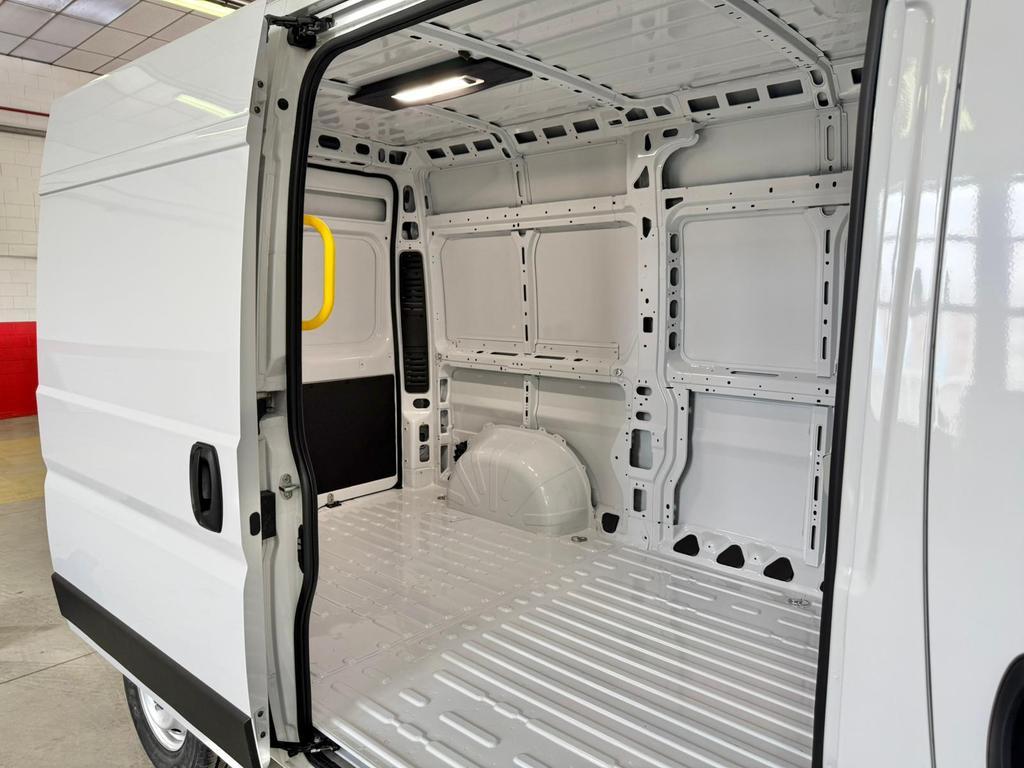 Toyota Proace Max Furgone tetto alto Proace Max 33 2.2d 120cv L2h2