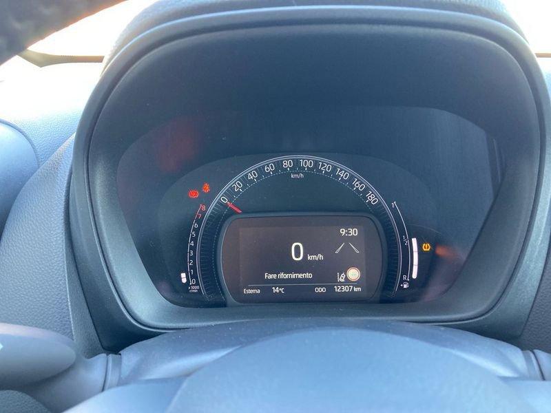 Toyota Aygo X 1.0B (72 CV) Active