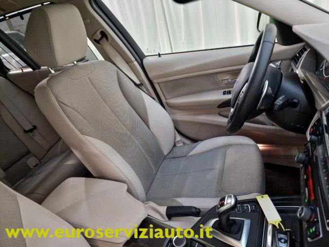 BMW 320 i Touring Modern