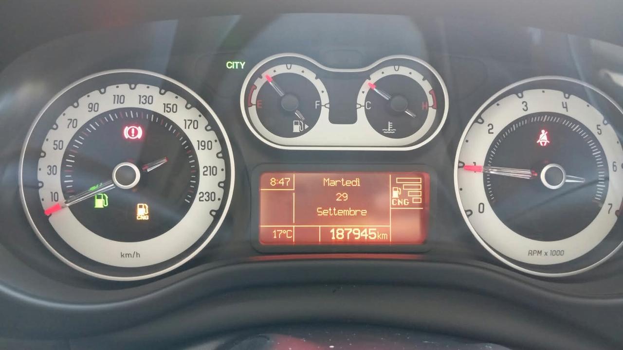 Fiat 500L 0.9 TwinAir Turbo Natural Power Lounge
