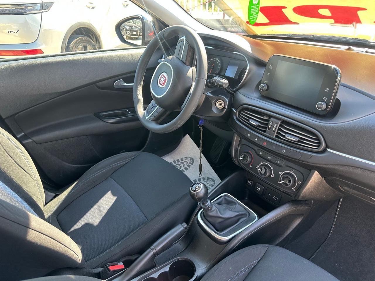 Fiat Tipo 1.4 5P Mirror LOUNGE IMP.GPL