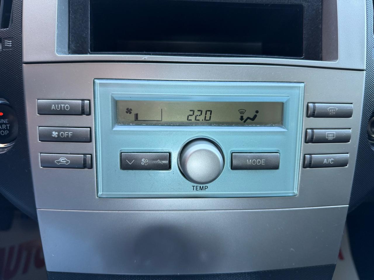 Toyota Corolla Verso 1.6 16V benzina ! ! !