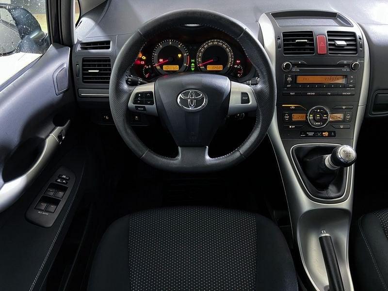 Toyota Auris 1.4 D-4D 5 porte Active