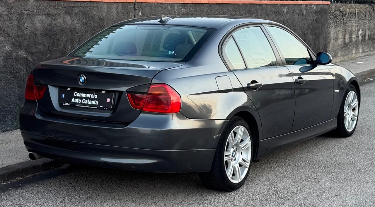 Bmw 320 D CAMBIO AUTOMATICO/INTERNI IN PELLE