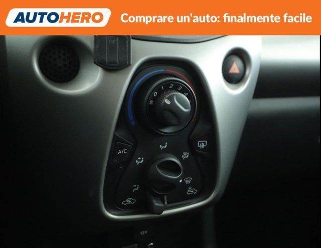 TOYOTA Aygo 1.0 VVT-i 69 CV 5 porte x-cool