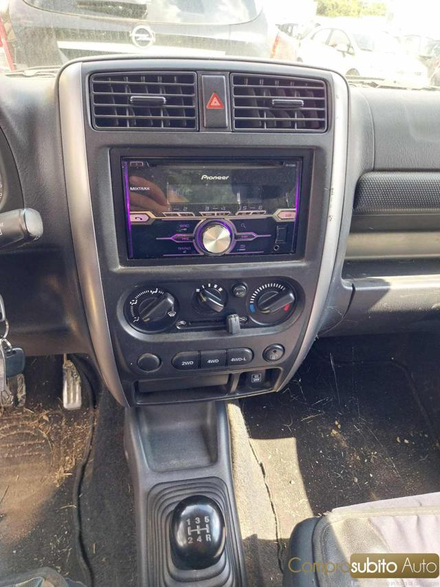 SUZUKI Jimny 1.3 4WD Evolution