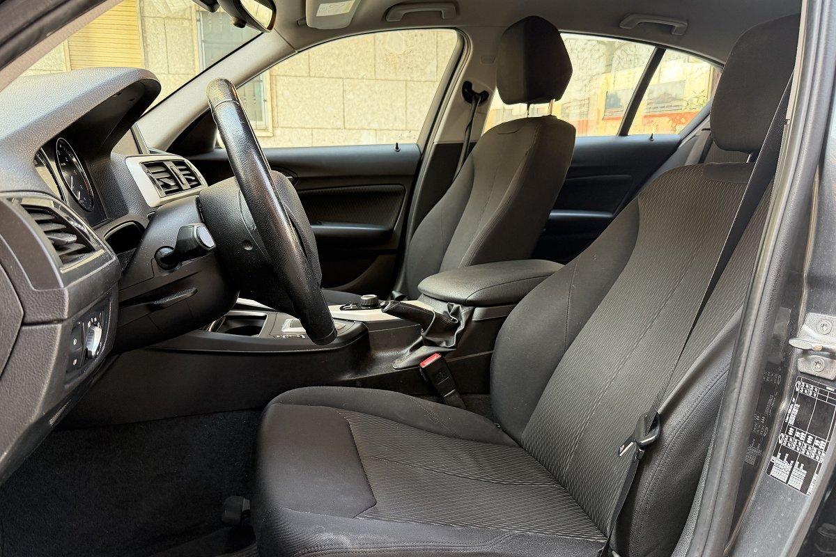 BMW 118d 5p. Advantage