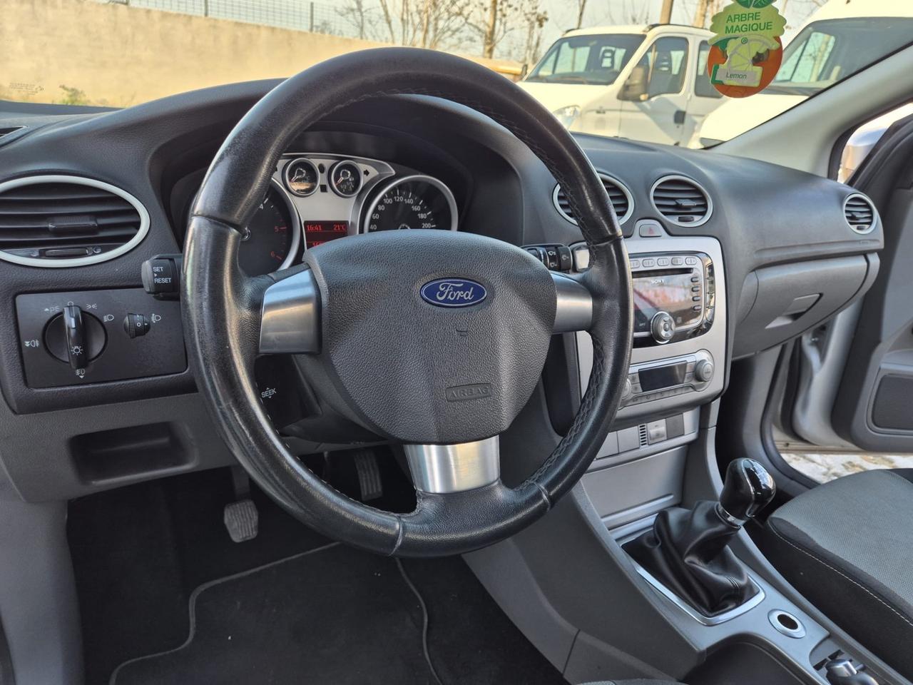 Ford Focus 1.6 TDCi (110CV) 5p. Tit. DPF