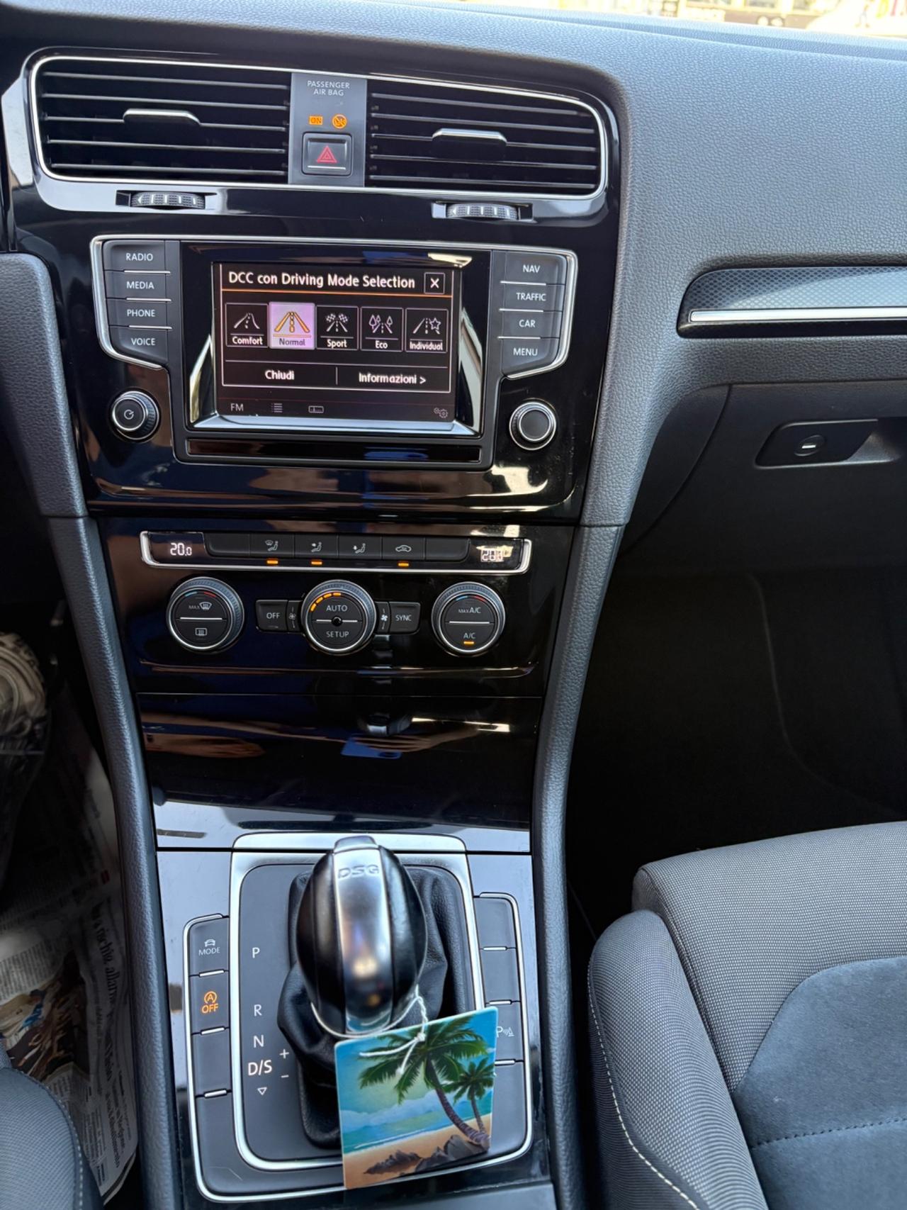 Volkswagen Golf 2.0 TDI DSG 5p. Sport Edition BlueMotion Tech.