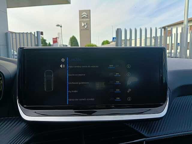 Peugeot 208 1.2 Hybrid 110cv DCS6 STYLE KM ZERO