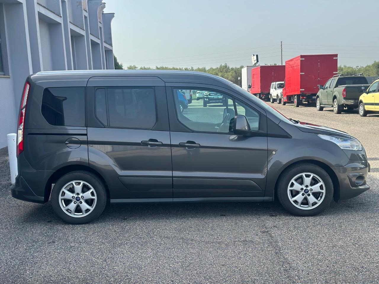 FORD Tourneo Connect 1.5 TDCi 120 CV Tit.