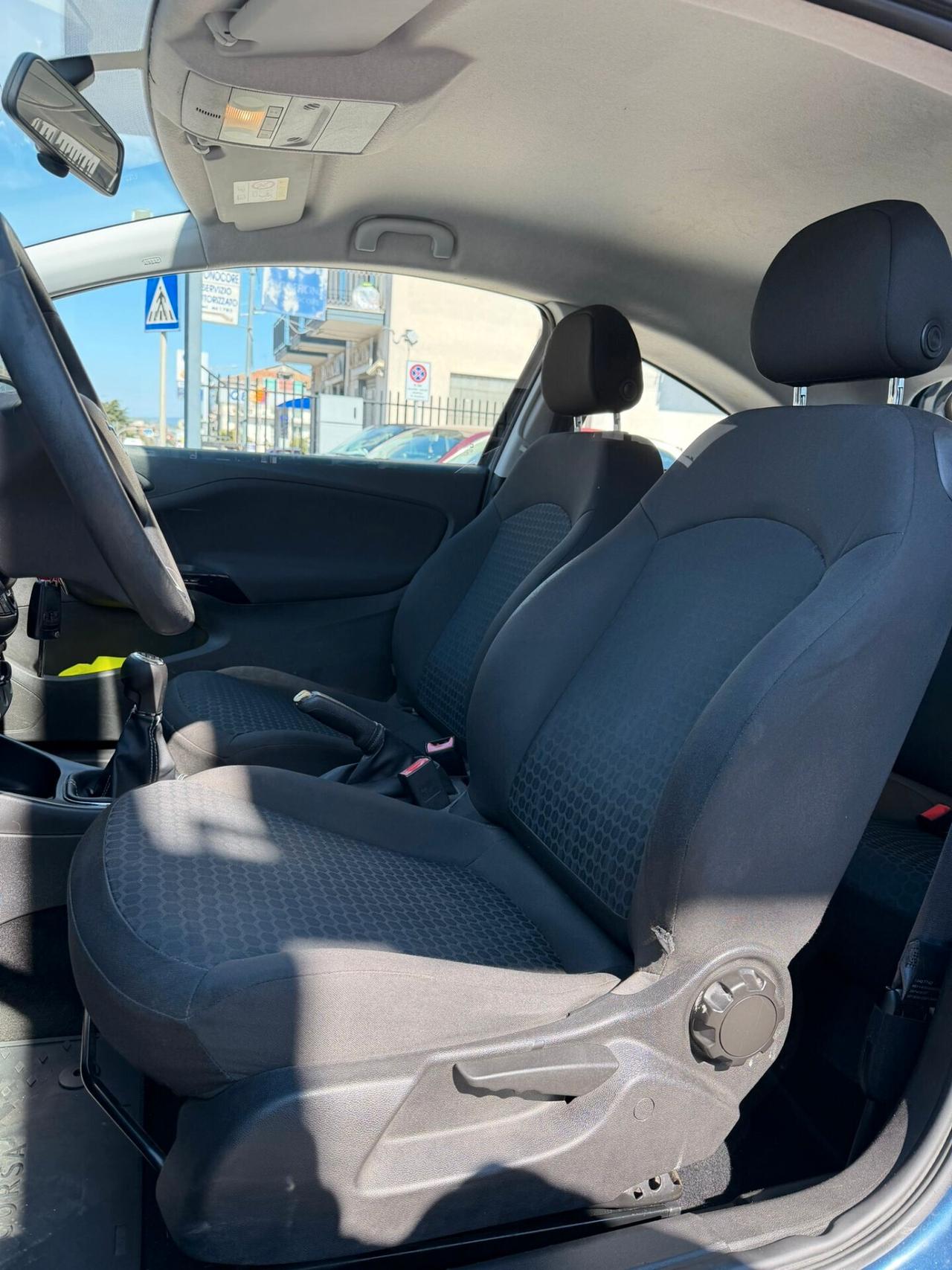 Opel Corsa 1.2 5 porte Edition