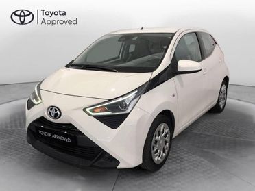 Toyota Aygo 5 Porte 1.0 VVT-i x-play
