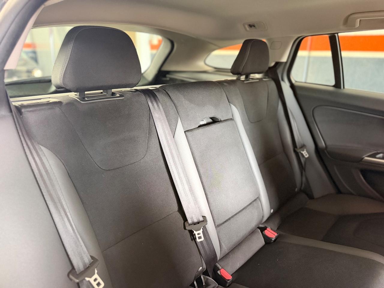 Volvo V60 D3 Geartronic Summum