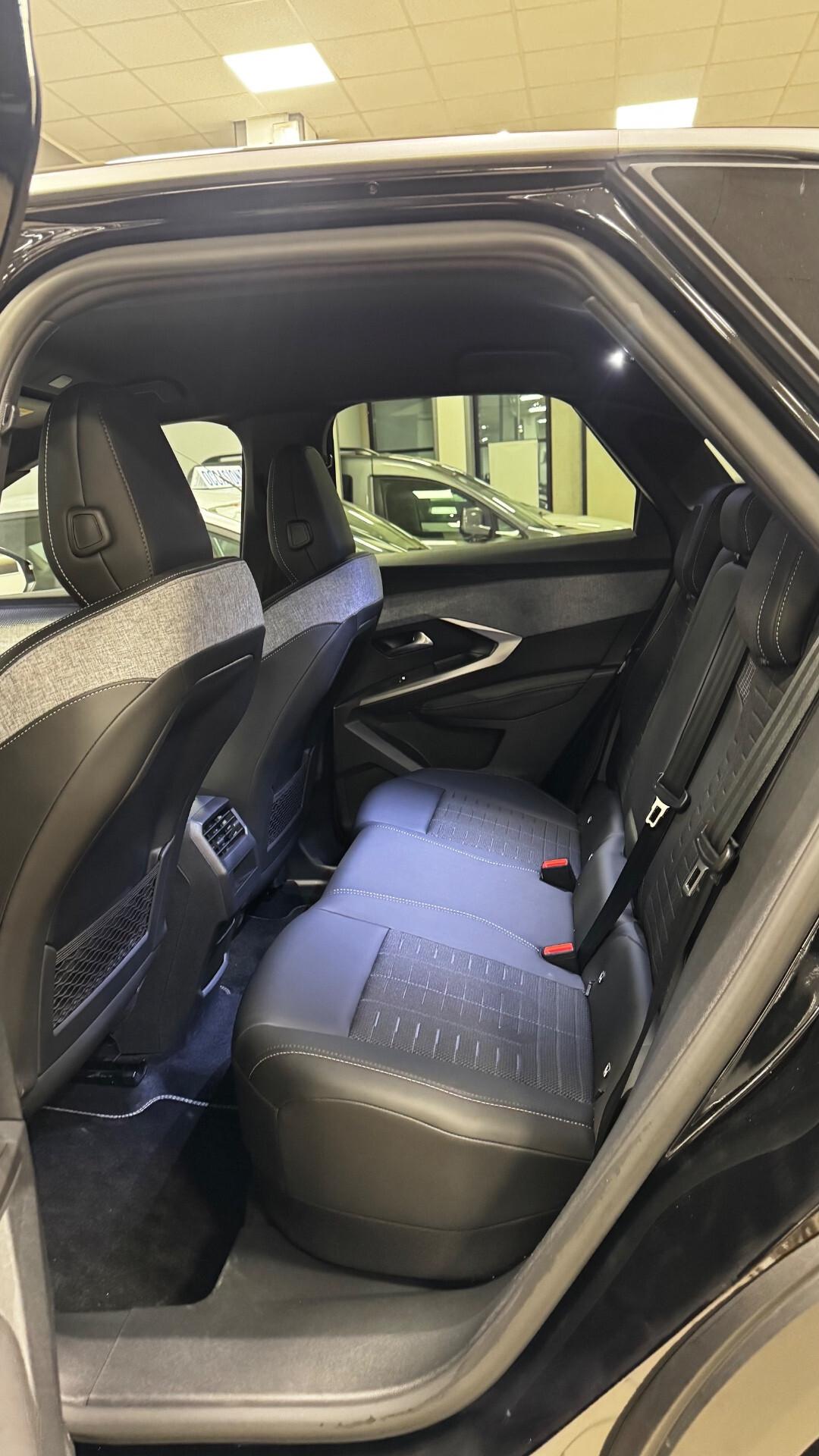 Peugeot 3008 Hybrid 136 e-DCS6 Allure