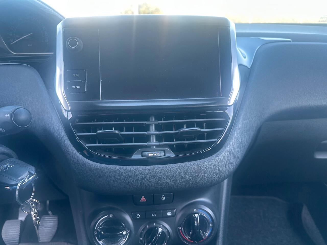 Peugeot 208 PureTech 82 5p. GPL Active
