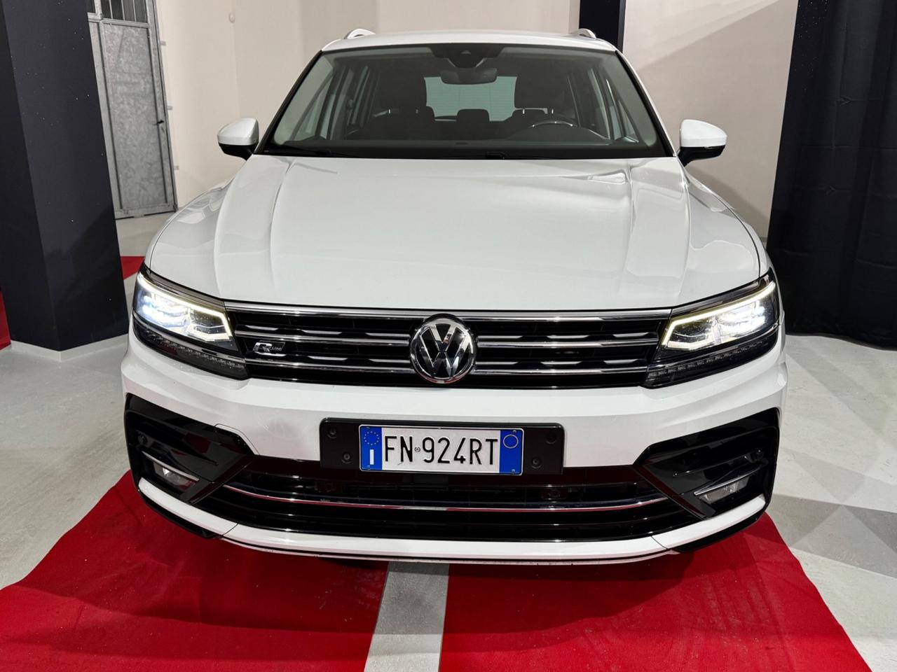 Volkswagen Tiguan 2.0 BiTDI SCR R-Line BMT