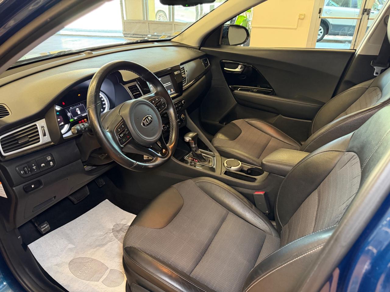 Kia Niro 1.6 GDi DCT HEV Style