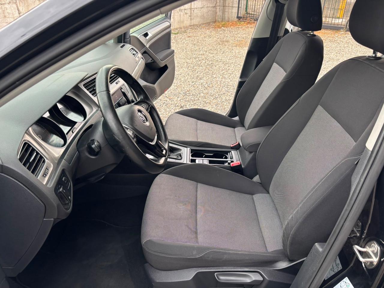 Volkswagen Golf 1.6 TDI 5p. Trendline BlueMotion Technology leggi la descrizione