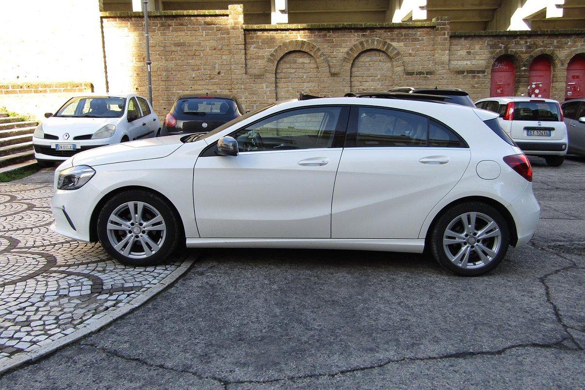 MERCEDES A 180 d Automatic Sport