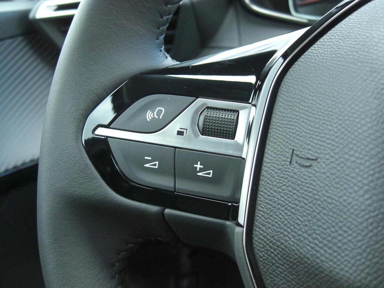 Peugeot 208 PureTech 75CV Stop&Start 5 porte Style