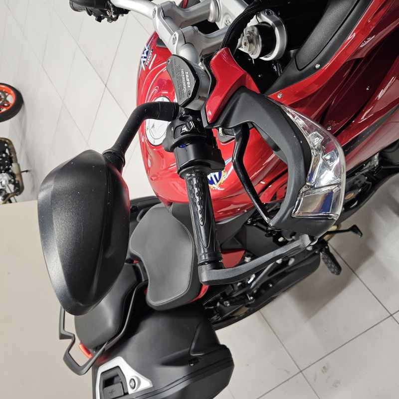 MV Agusta Turismo Veloce 800 R - 2024