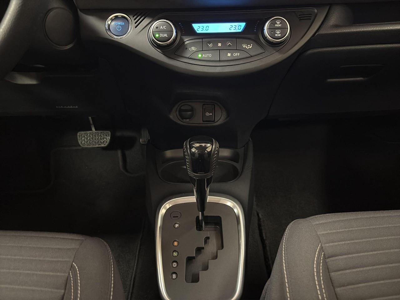 Toyota Yaris 5p 1.5h Active My18