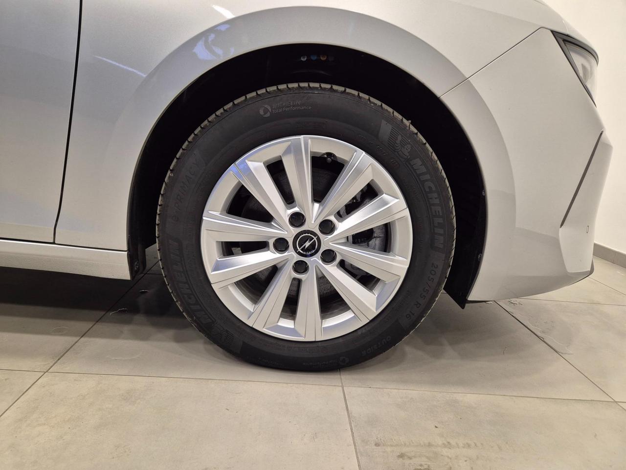 Opel Astra 1.5 Edition s&s 130cv at8 N1 Autocarro