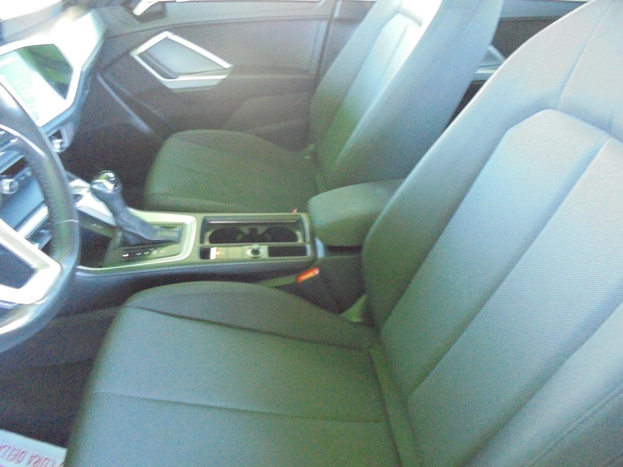 Audi Q3 35 TDI S tronic Business Advanced