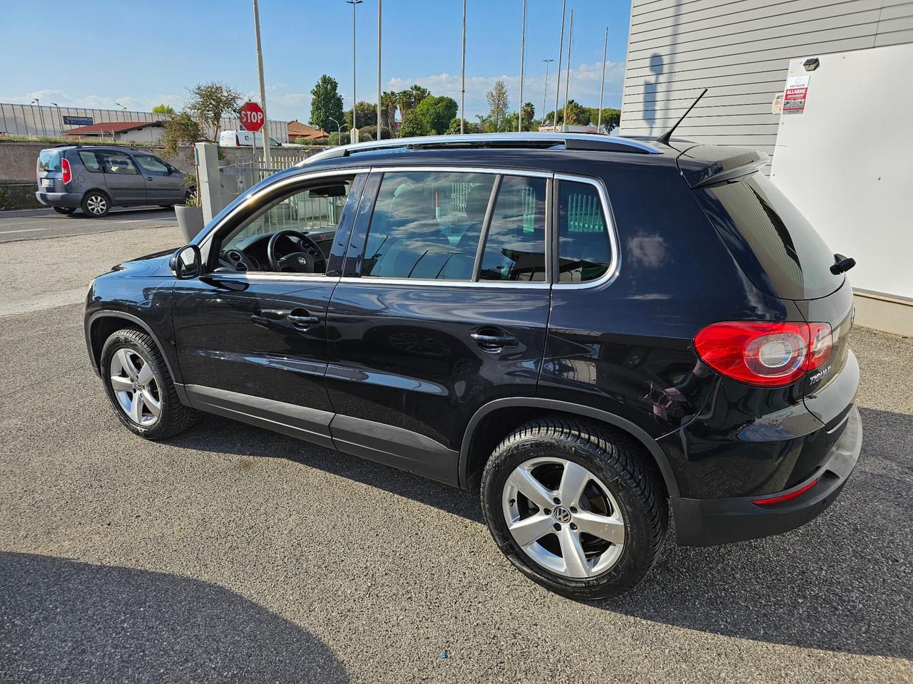 Volkswagen Tiguan 2.0 16V TDI DPF tiptronic Sport & Style 4x4 tetto pano