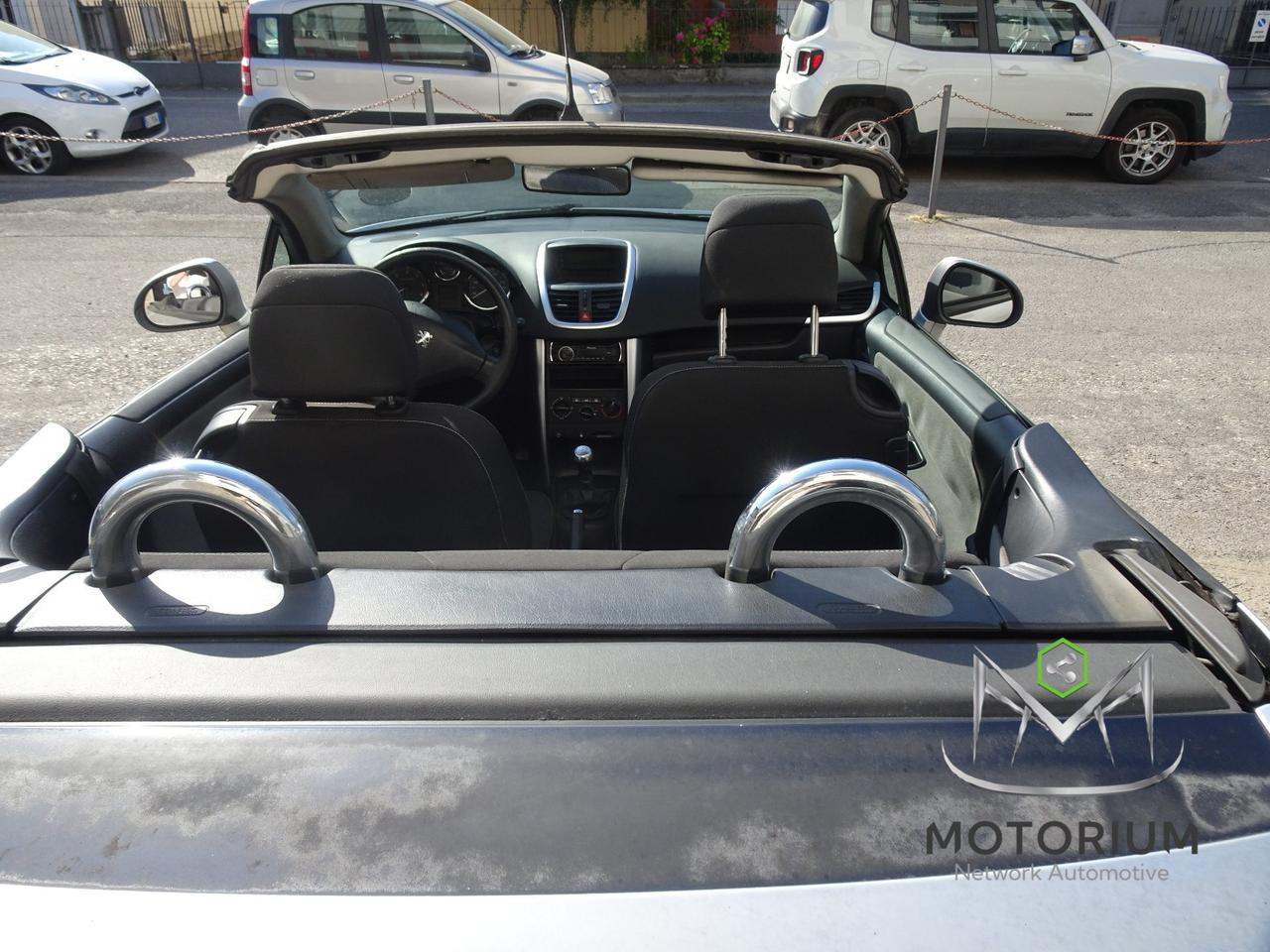 Peugeot 207 1.6 HDI 110CV TEKNO