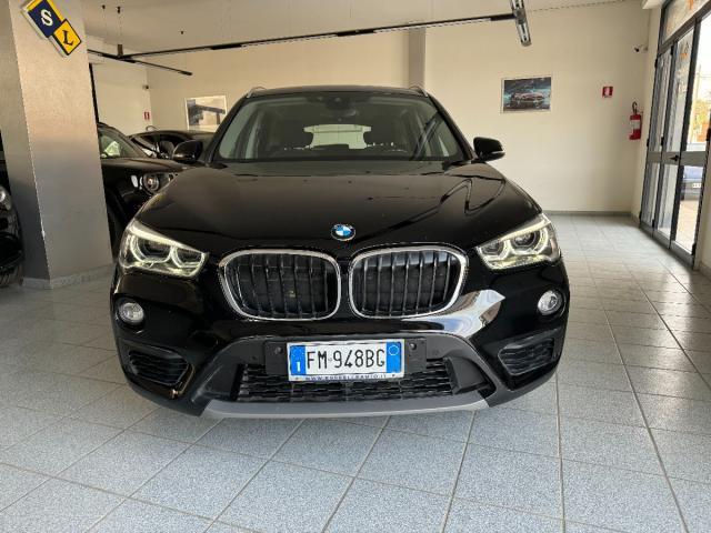 BMW - X1 - sDrive18d Business IVA DEDUCIBILE/ FARI LED/ PORTELLONE ELETTRICO