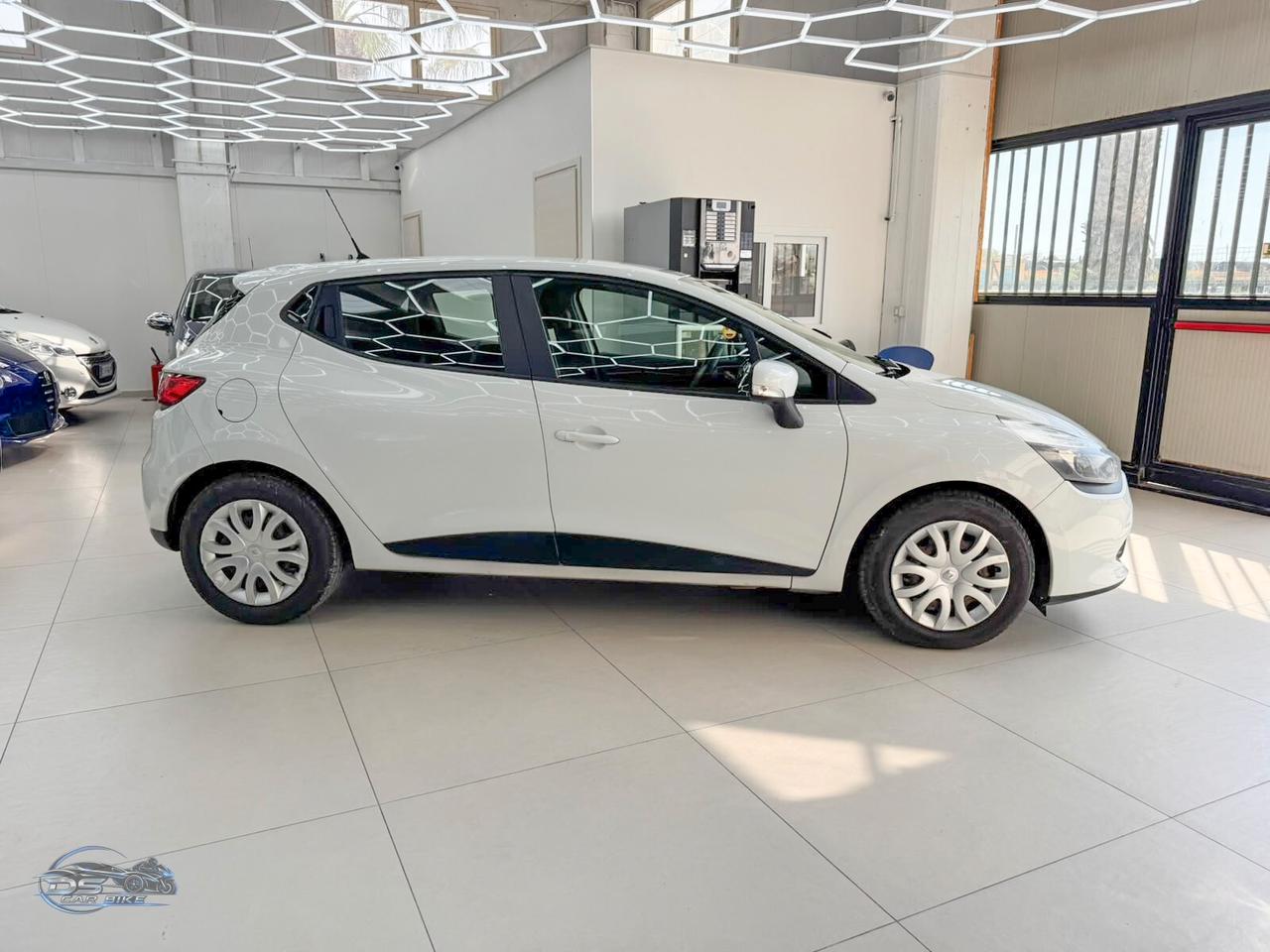 Renault Clio 1.2 75CV 5 porte Live