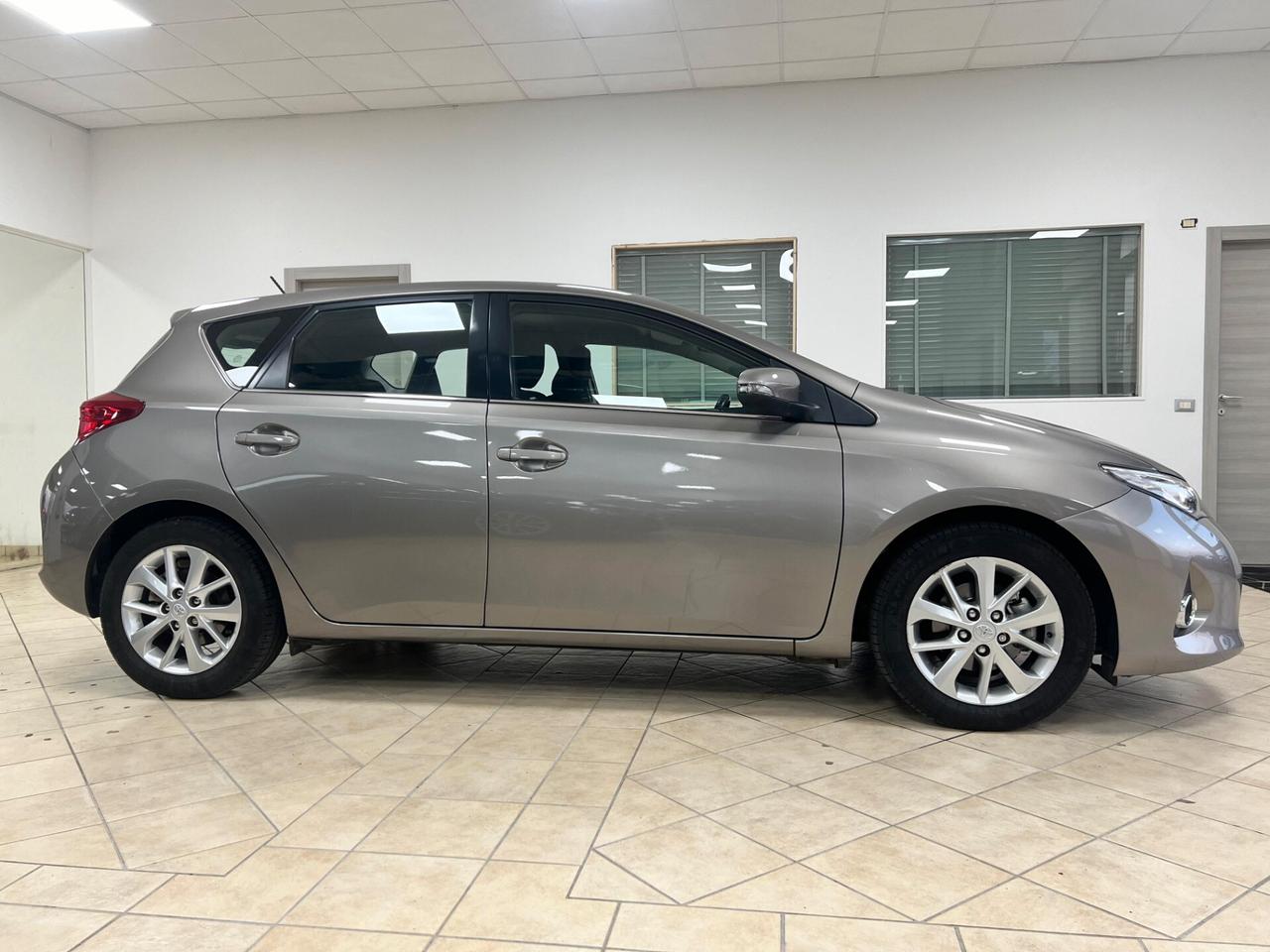 Toyota Auris 1.3 5 porte