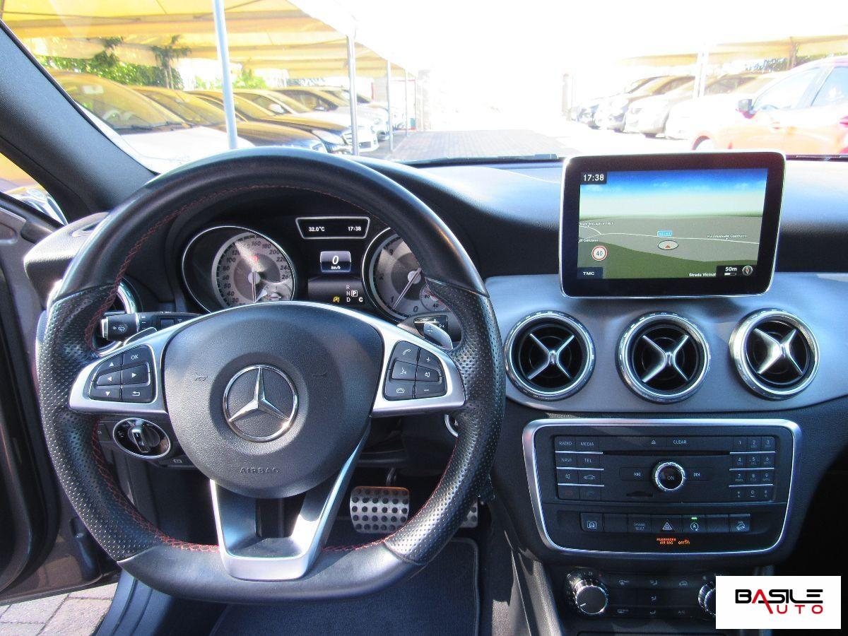 MERCEDES GLA 200 AMG 4Matic premium