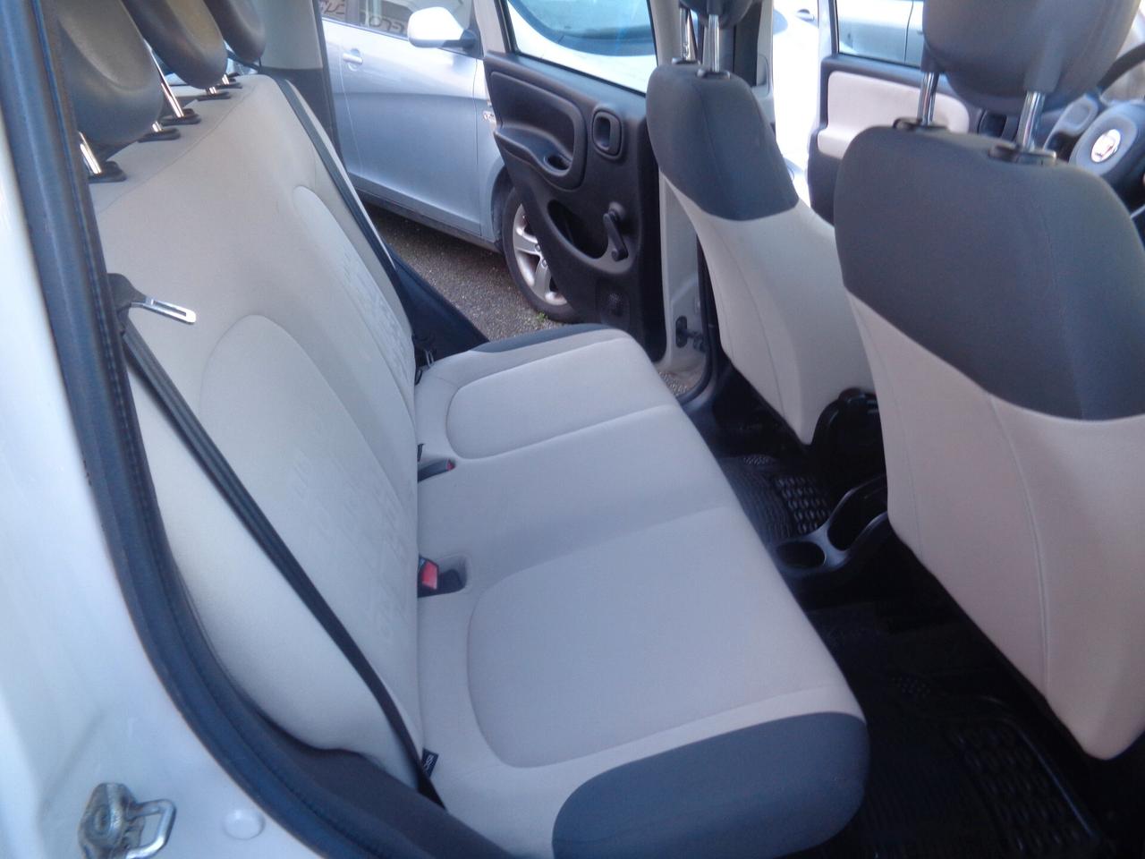 Fiat Panda 0.9 TwinAir Turbo Natural Power Lounge