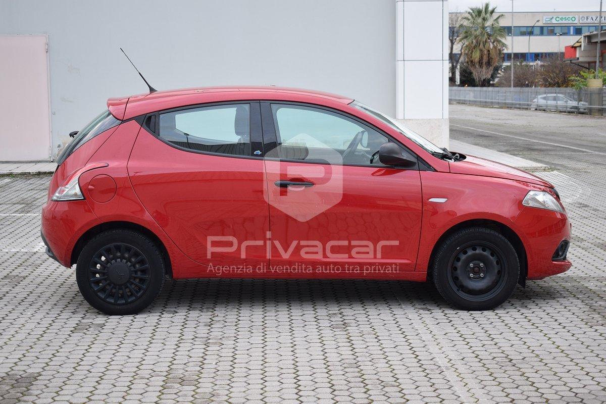 LANCIA Ypsilon 1.2 69 CV 5 porte GPL Ecochic Elefantino Blu