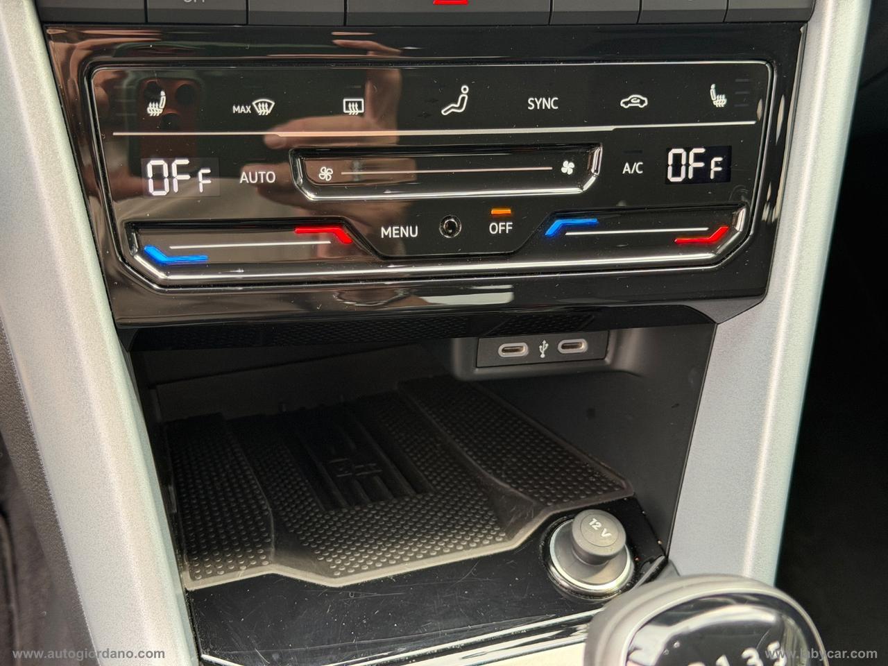 VOLKSWAGEN T-Roc 1.0 TSI Style