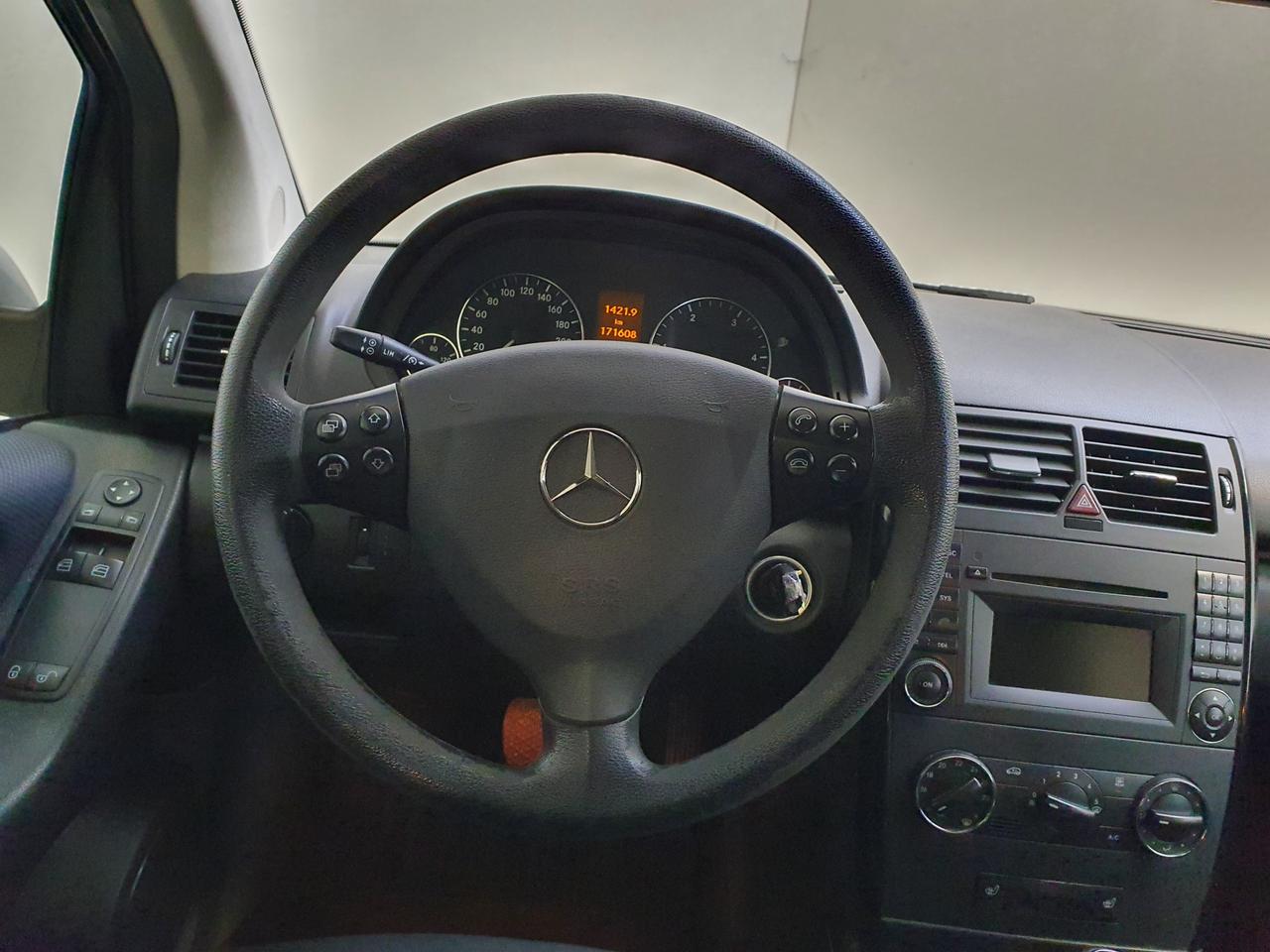 Mercedes-Benz Classe A (W/C169) - A 180 CDI Classic