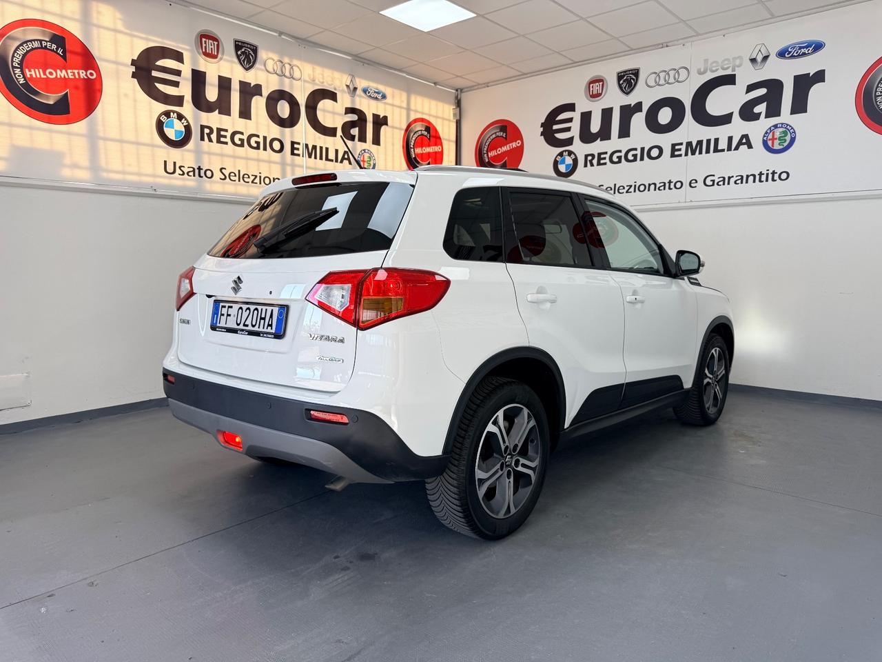 Suzuki Vitara 1.6 DDiS 4WD 120CV AllGrip DCT V-Top 09/2016 EURO 6B NEOPATENTATI