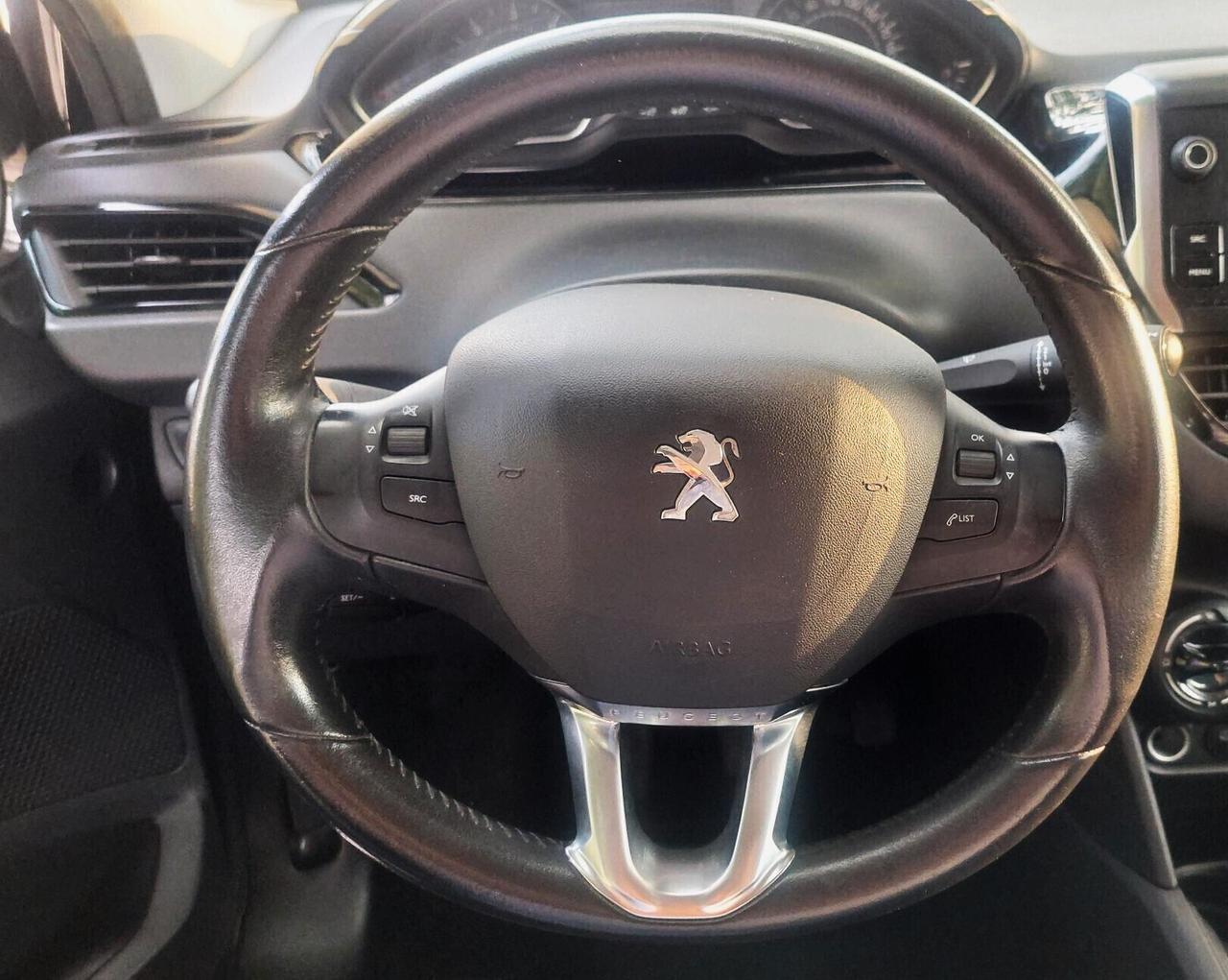 PEUGEOT 208 ALLURE- 1.6 HDI - NEOPATENTATI