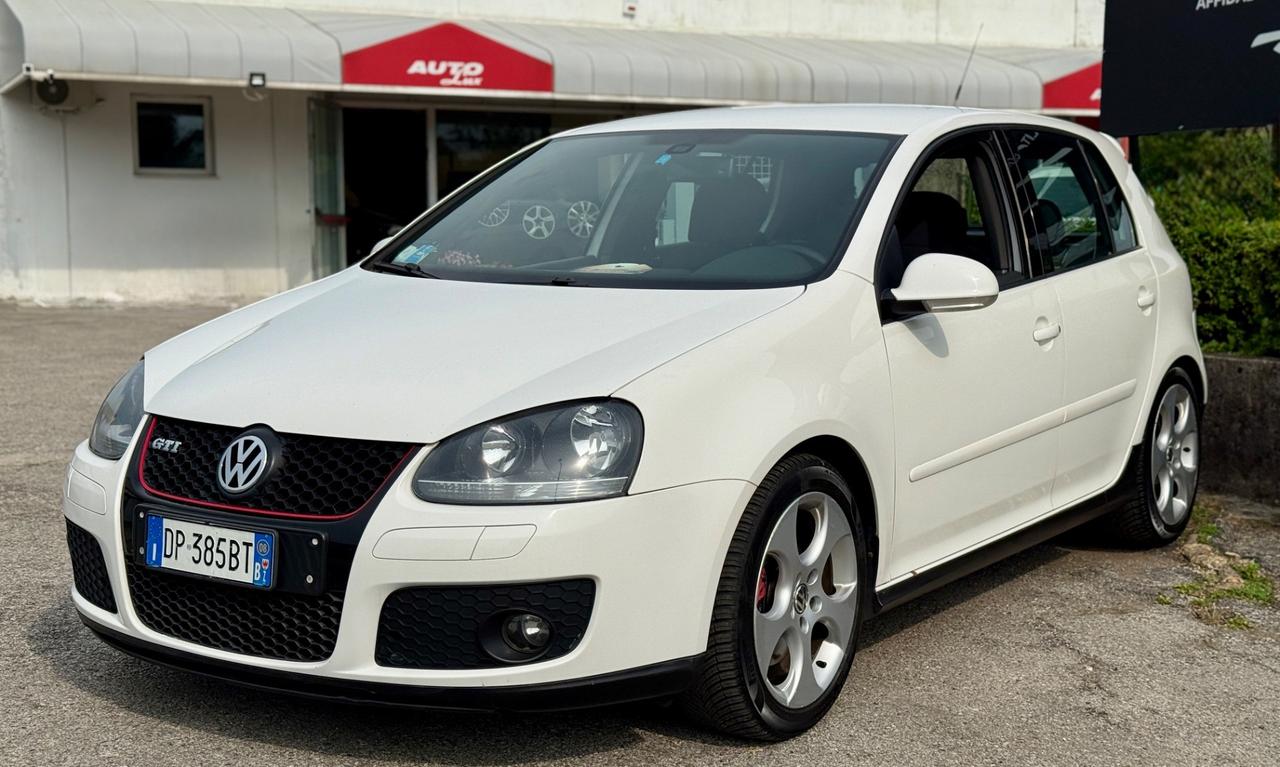 Volkswagen Golf GTI 200CV 2008 DSG