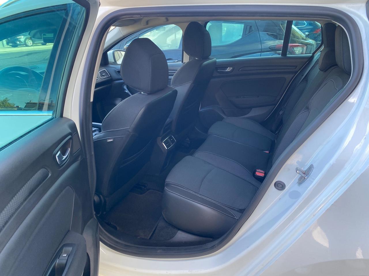 Renault Megane Mégane Sporter Blue dCi 115 CV EDC Duel2