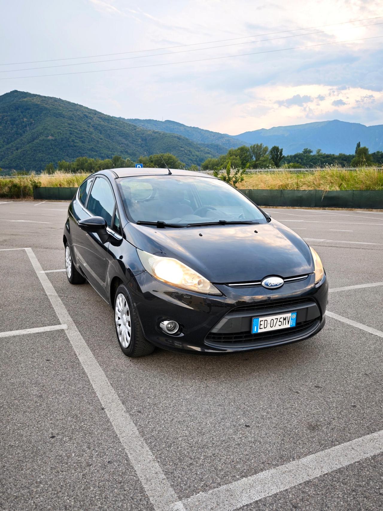 Ford Fiesta 1.4 TDCi 68 CV - 50 KW - PERFETTA -