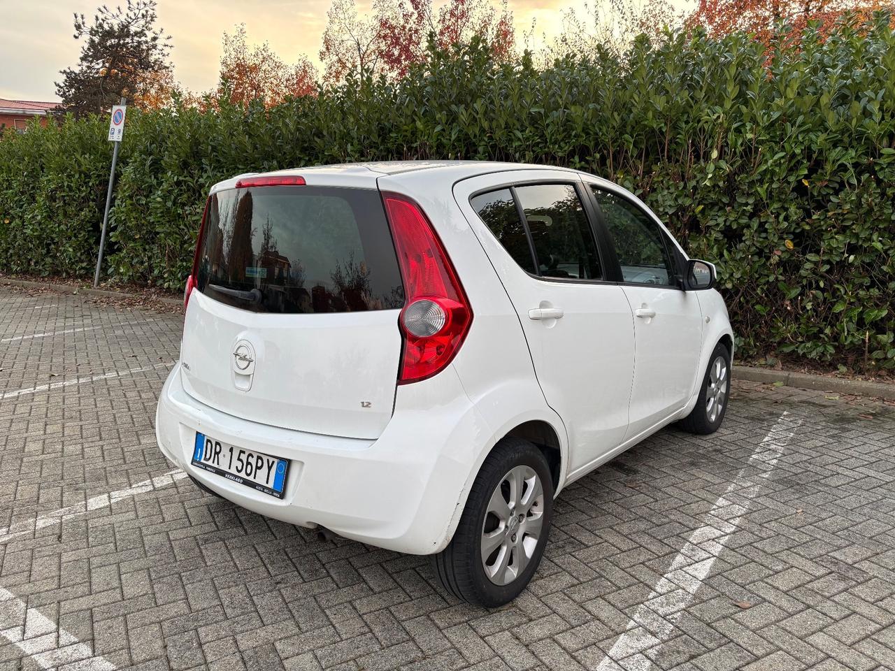 Opel Agila 2008 Neopatentati