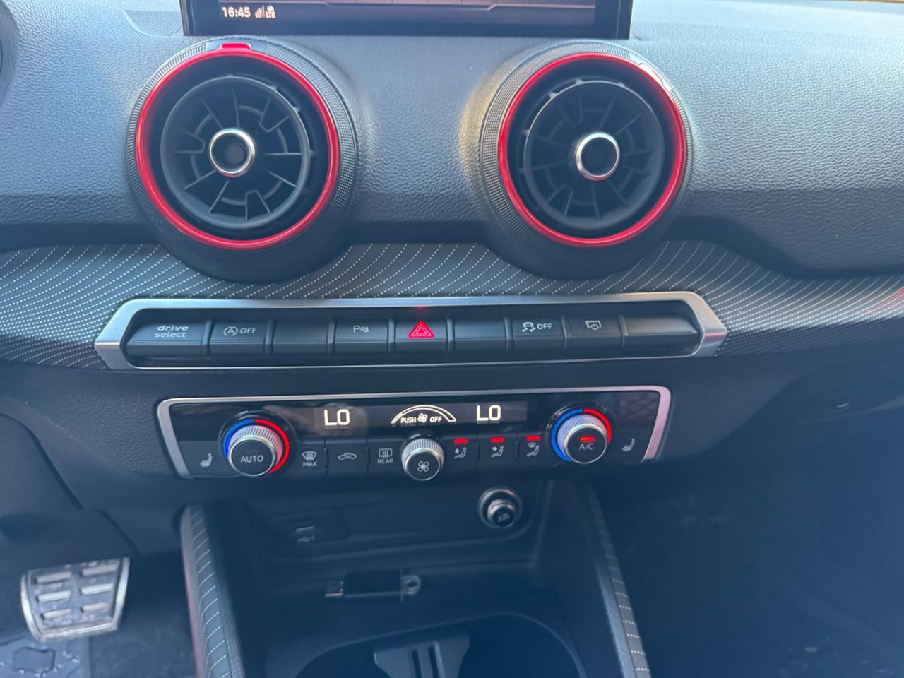 Audi Q2 SQ2 TFSI quattro S tronic