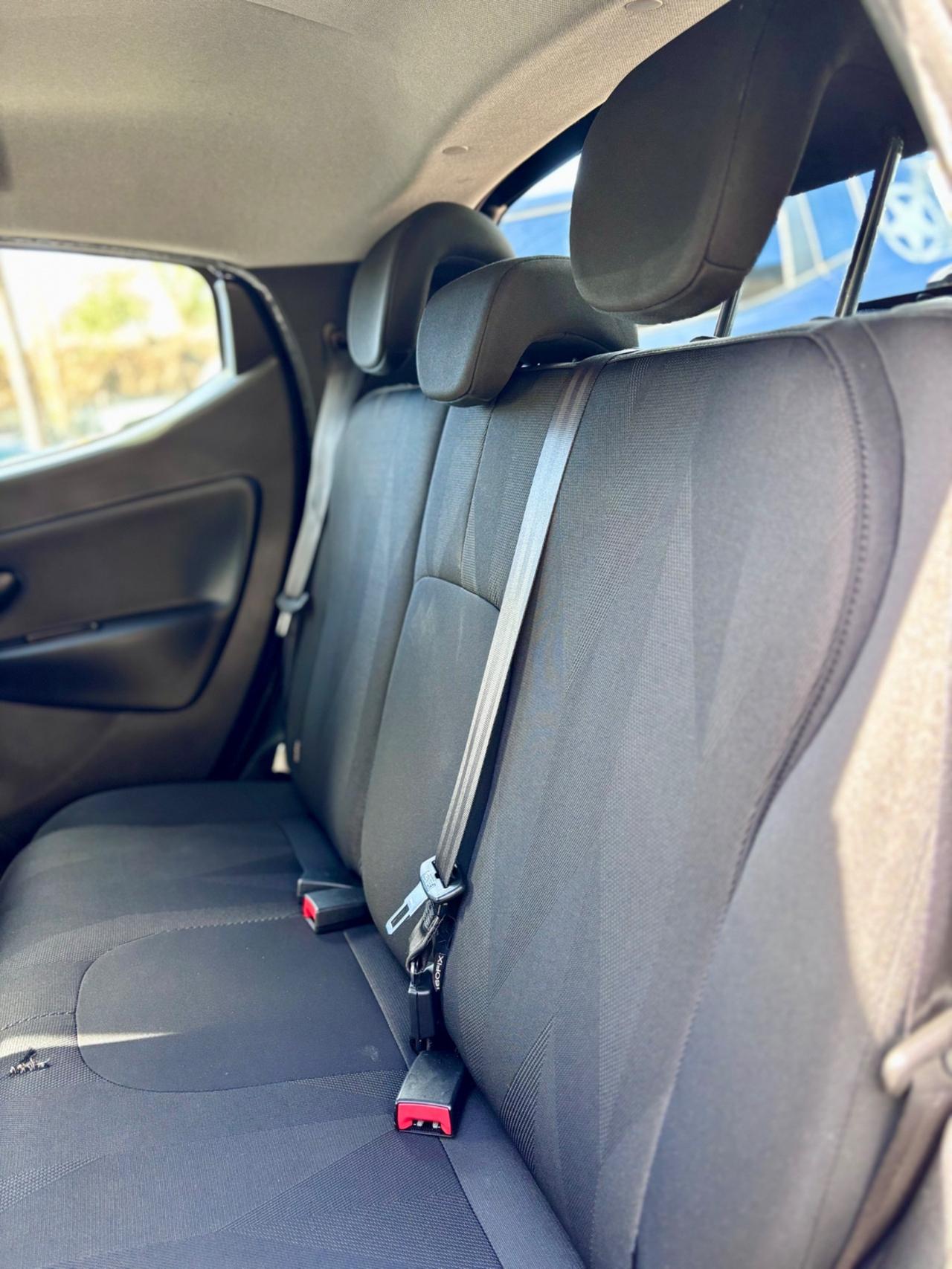 Lancia Ypsilon 1.2 69 CV 5 porte GPL Ecochic Gold