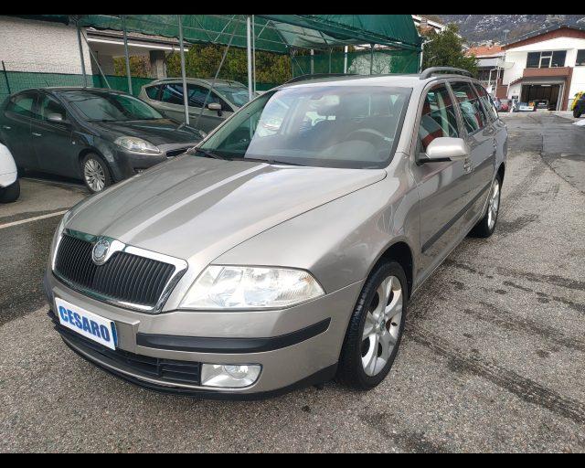 SKODA Octavia Wagon 2.0 tdi Ambiente