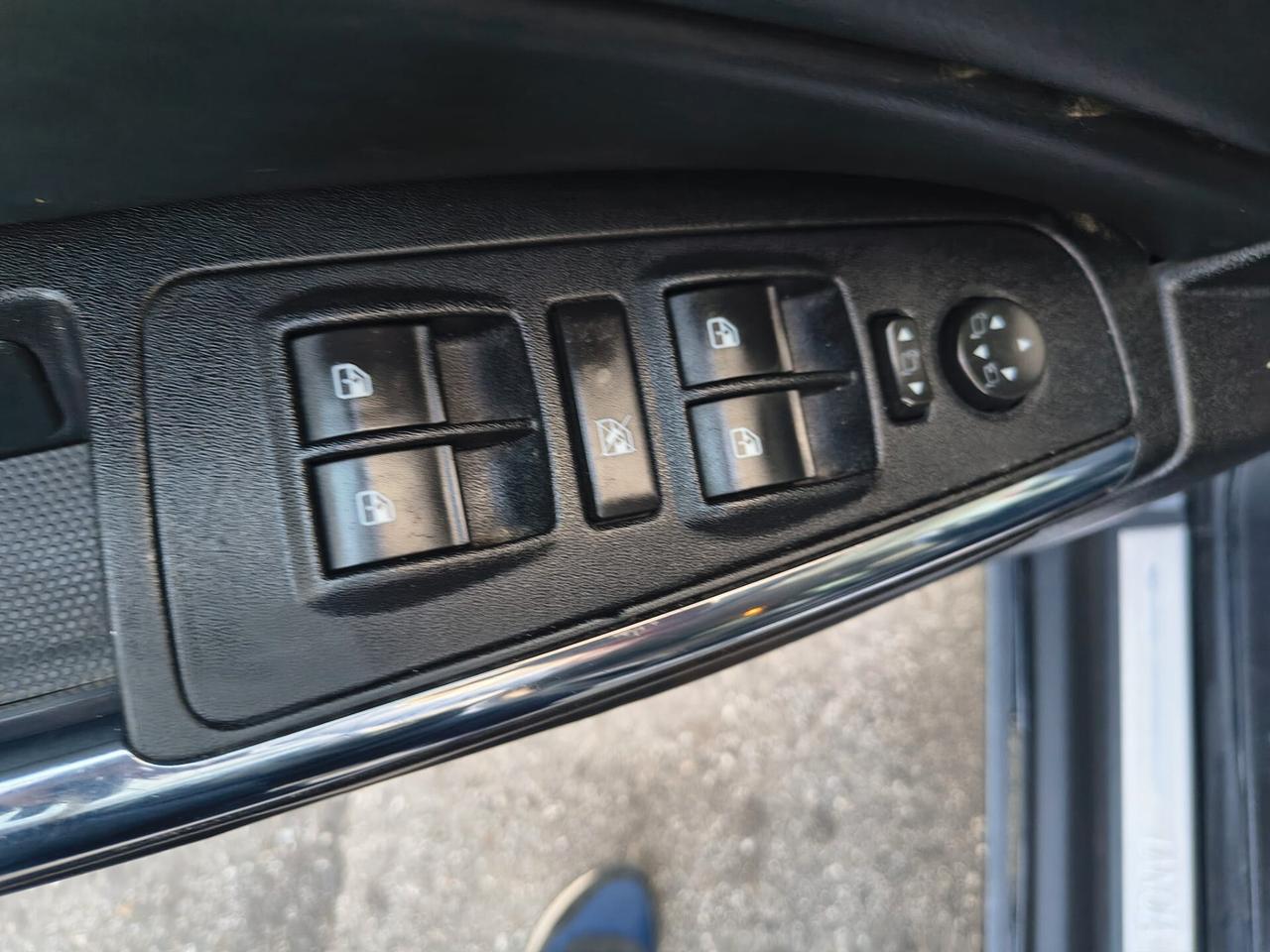 Lancia Delta 1.6 MJT DPF Gold