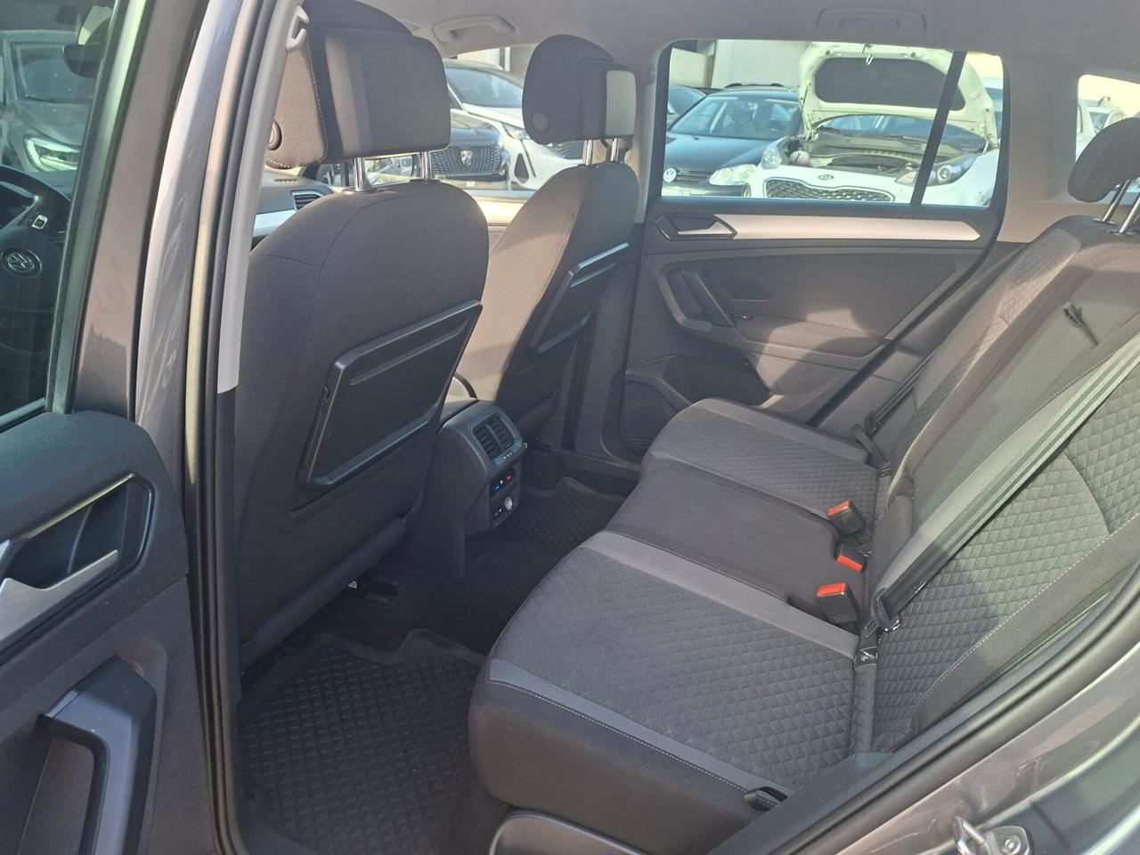Volkswagen Tiguan 2.0 BiTDI SCR 4MOTION Advanced R-Line BMT